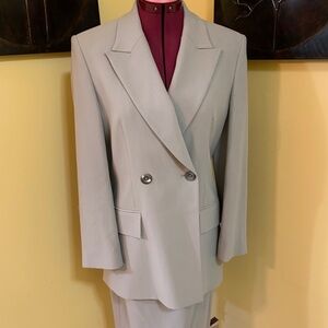 Jaegar  2 piece suit